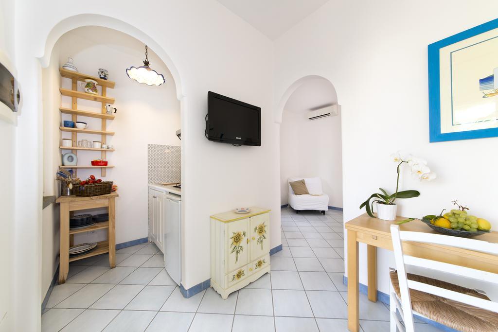 Casa Margherita Ischia Forio di Ischia Стая снимка