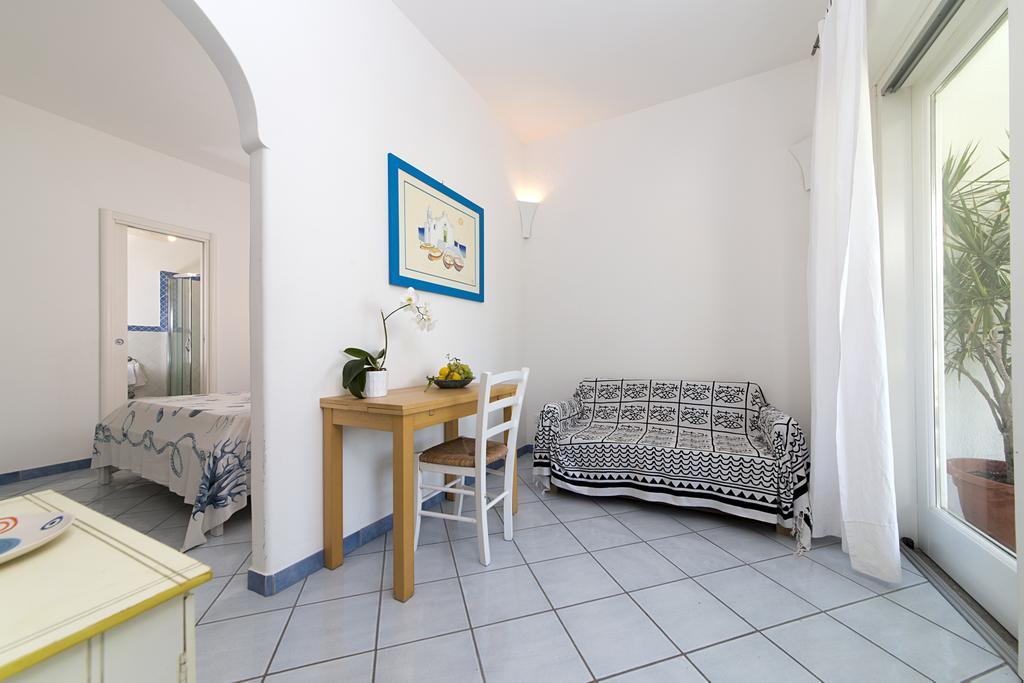 Casa Margherita Ischia Forio di Ischia Стая снимка